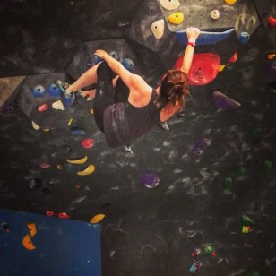 bouldering back